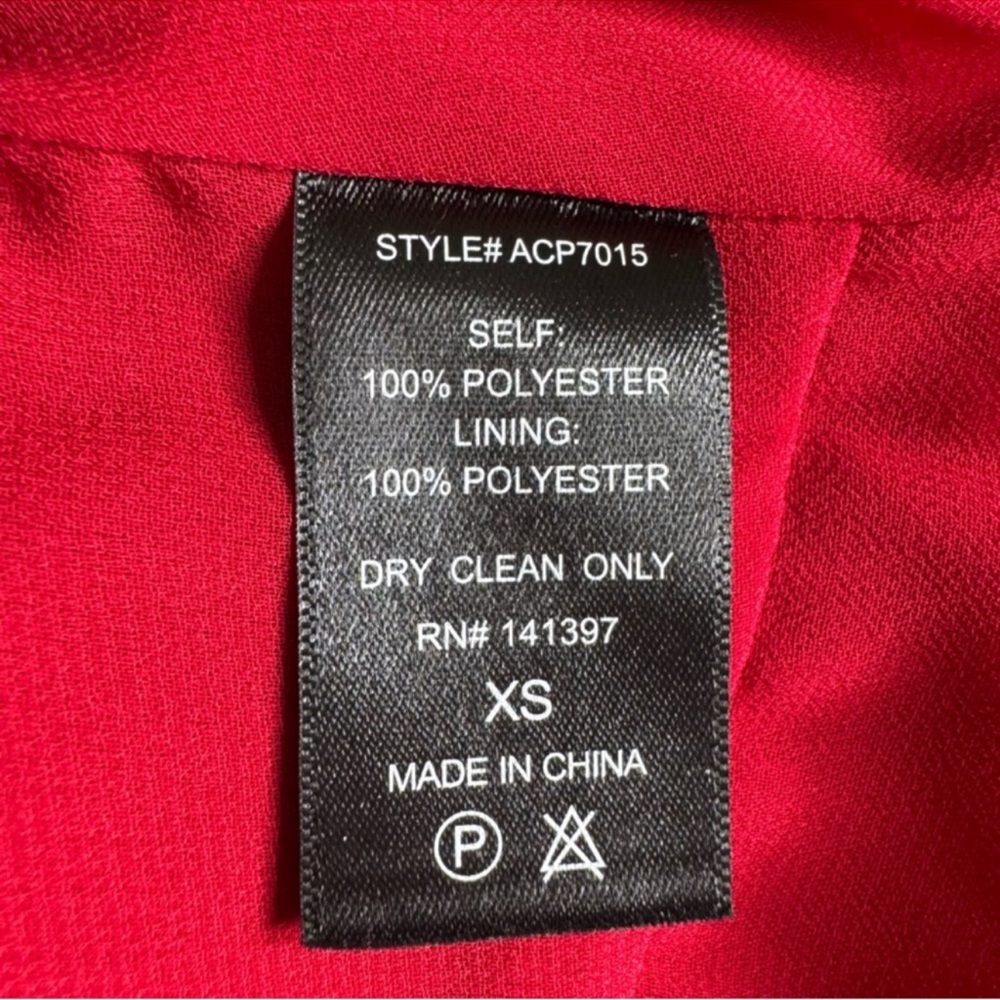 ASTR THE LABEL Friday Plunging Red Romper, Size XS. - Picture 13 of 15